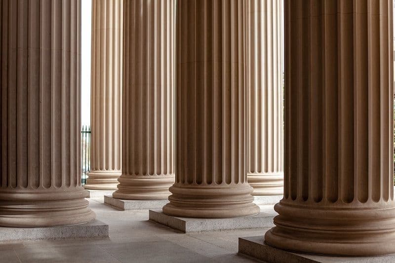 Types of pillar construction techniques and materials they require