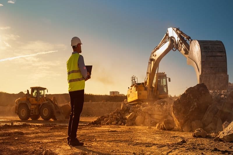 Cement in the construction of high-rise buildings: ensuring structural integrity